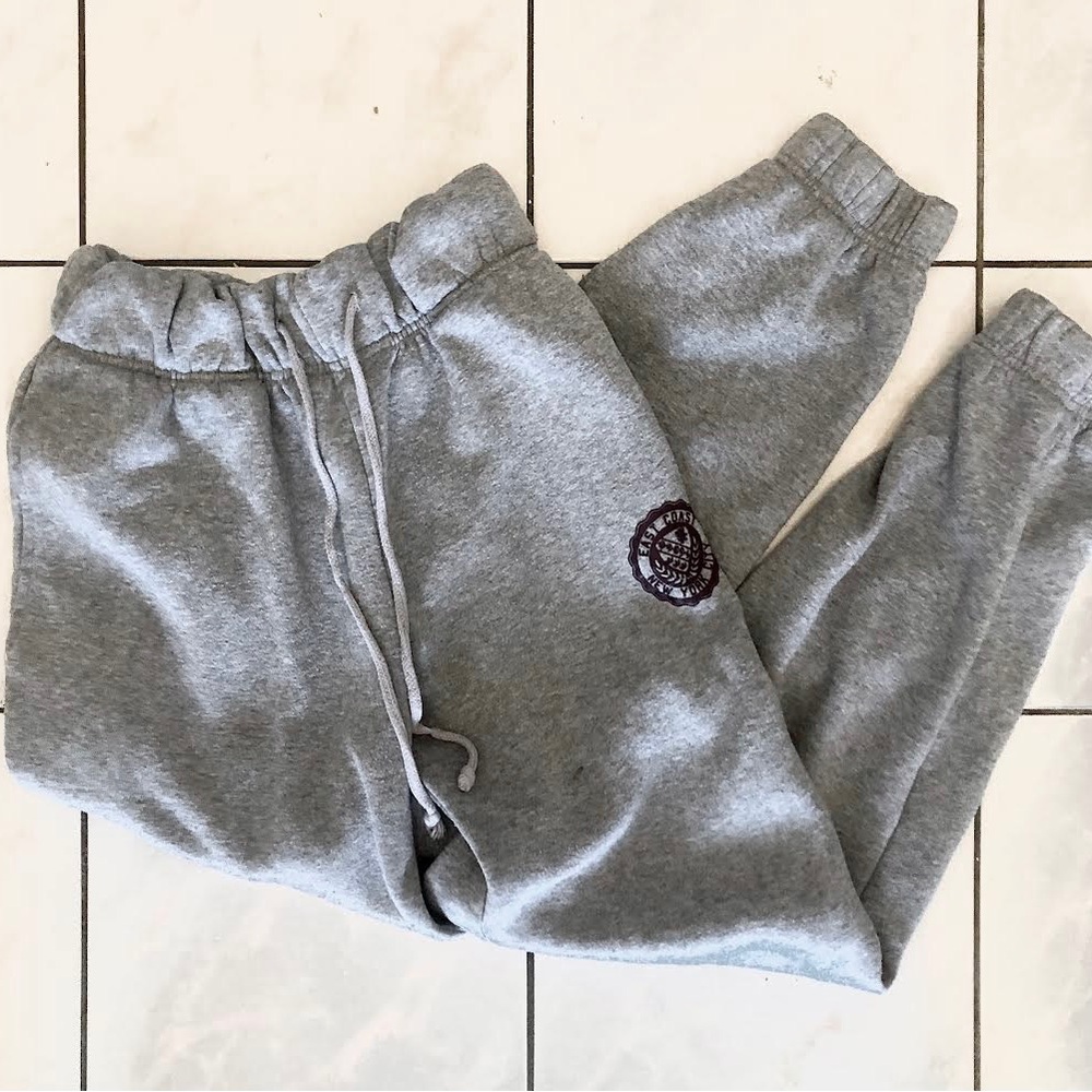 “East Coast NYC” Gray Ardene Sweatpants w/ Drawstring